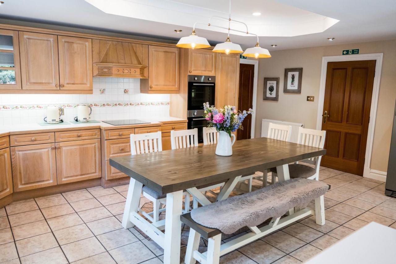 The Farmhouse At Ream Hills Weeton  Экстерьер фото