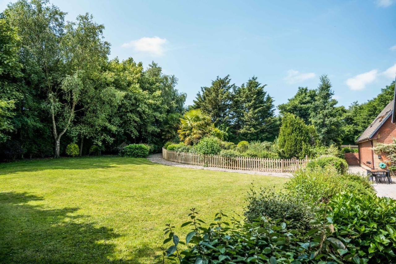 The Farmhouse At Ream Hills Weeton  Экстерьер фото